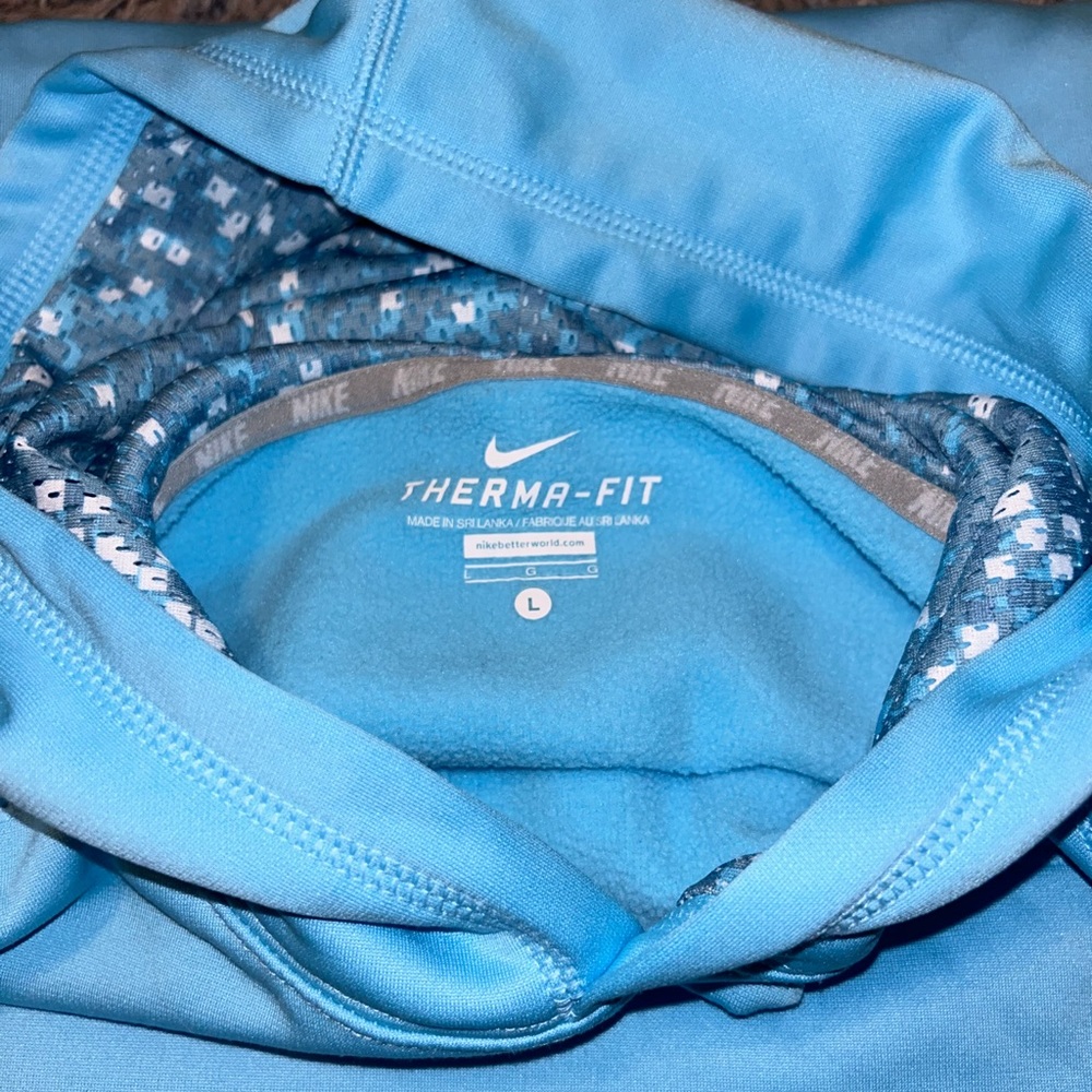 Blue Girls Nike Sweatshirt. Girls L.